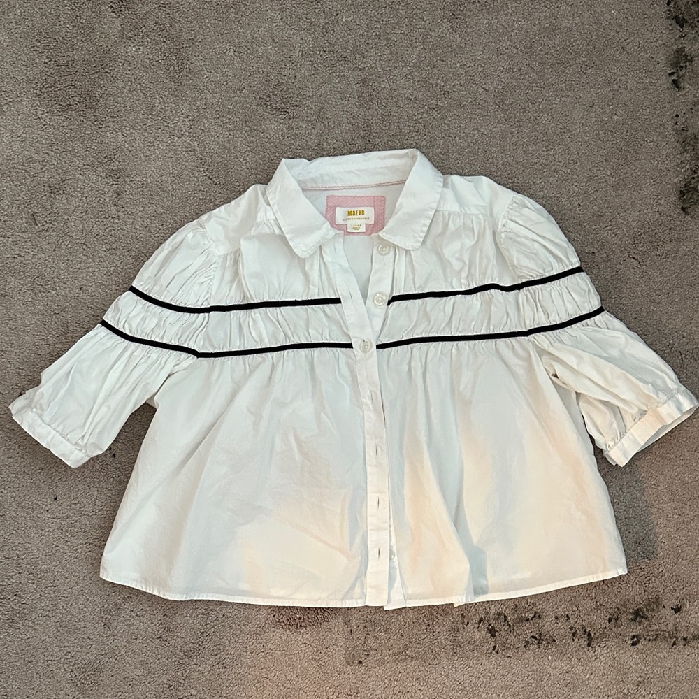 Maeve White Short Sleeve Top with Black Trim
